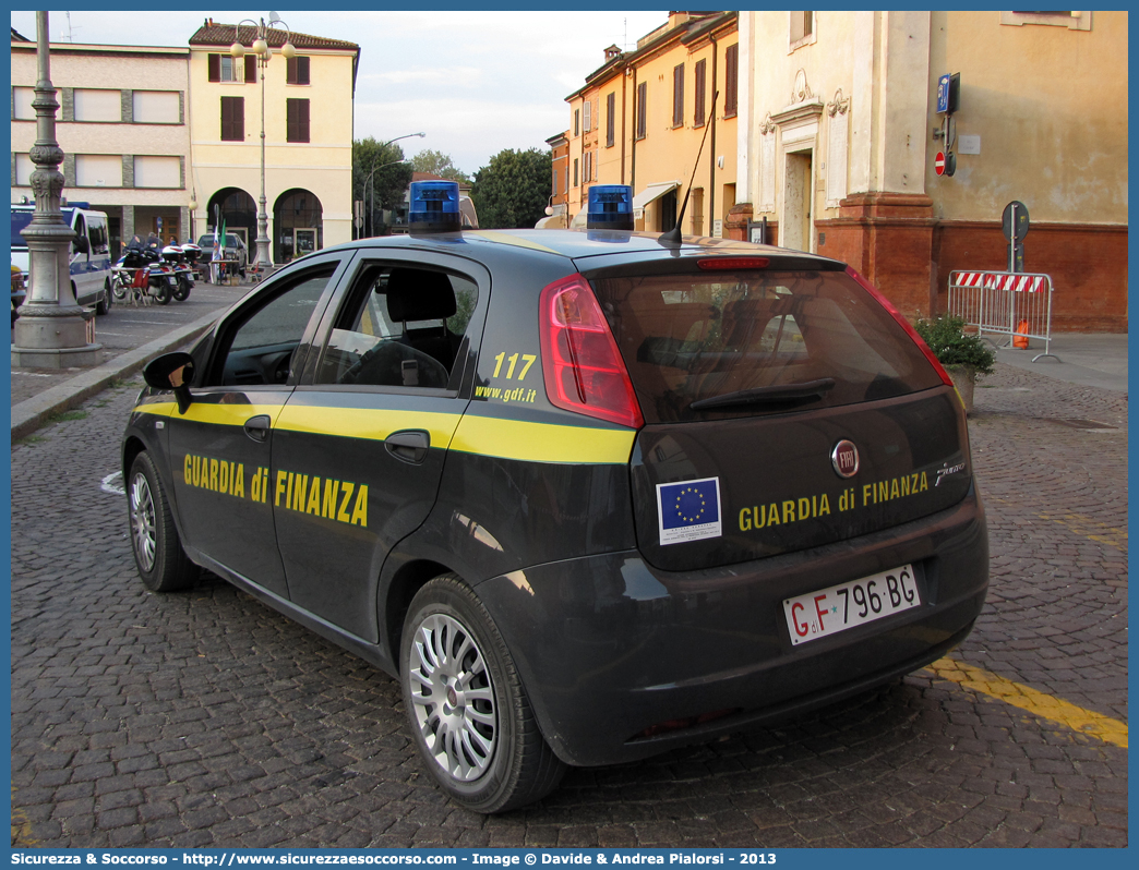 GdiF 796BG
Guardia di Finanza
Fiat Grande Punto
Parole chiave: GdiF;G.D.F.;GDF;Guardia di Finanza;Fiat;Grande Punto;796BG