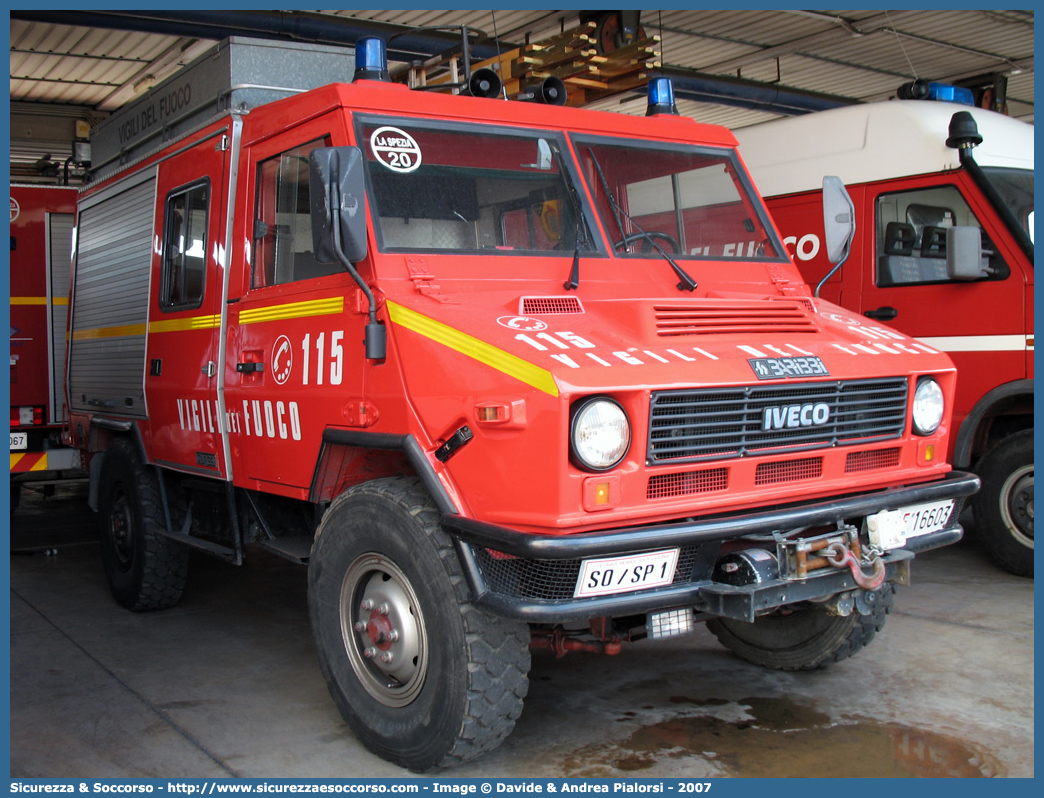 VF 16603
Corpo Nazionale Vigili del Fuoco
Iveco 40-10WM
Allestitore Baribbi S.p.A.
Parole chiave: VF;V.F.;VVF;V.V.F.;Corpo;Nazionale;Vigili;del;Fuoco;Polisoccorso;Iveco;40-10WM;40;10;WM;VM90;VM 90;Magirus