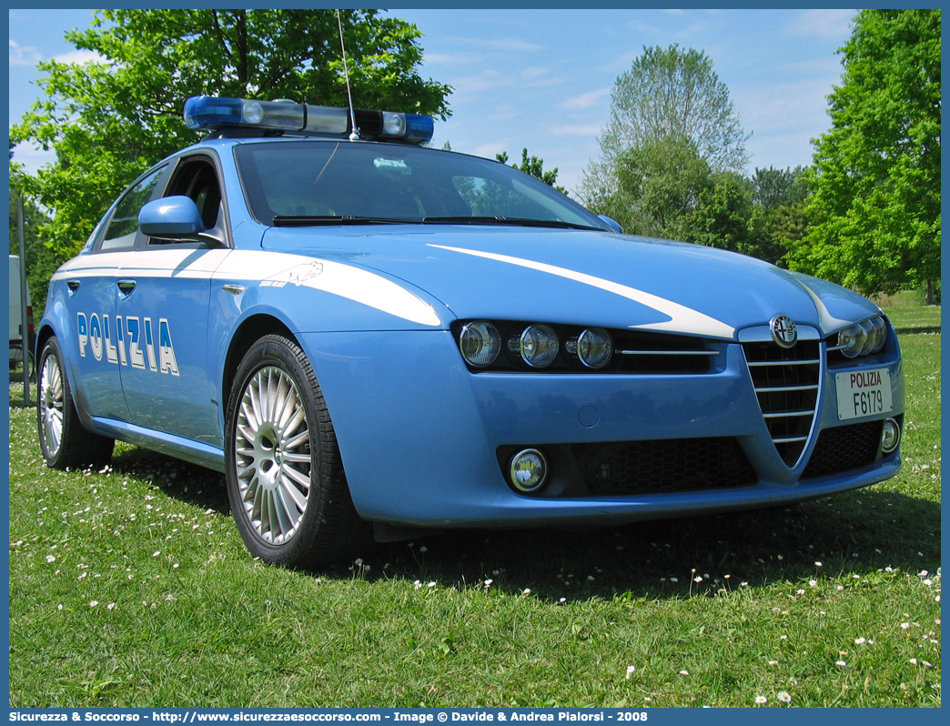 Polizia F6179
Polizia di Stato 
Squadra Volante
Alfa Romeo 159
Parole chiave: PS;P.S.;Polizia;di;Stato;Pubblica;Sicurezza;Squadra;Volante;Alfa;Romeo;159