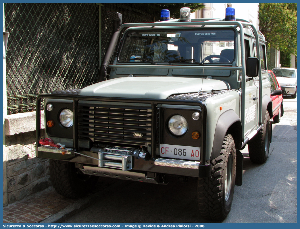 CF 086 AO
Corpo Forestale
Regione Valle d'Aosta
Lando Rover Defender 90
(variante)
Parole chiave: Corpo;Forestale;Aosta;CF;C.F.;AO;A.O.;Land Rover;Defender;Defender 90;CF 086 AO;CF086AO