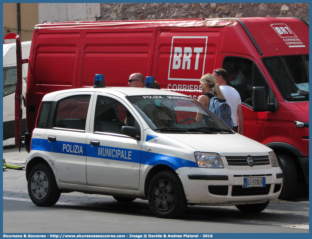 -
Polizia Municipale
Comune di Taormina
Fiat Nuova Panda I serie
Parole chiave: PL;PM;P.L.;P.M.;Polizia;Locale;Municipale;Taormina;Fiat;Nuova Panda