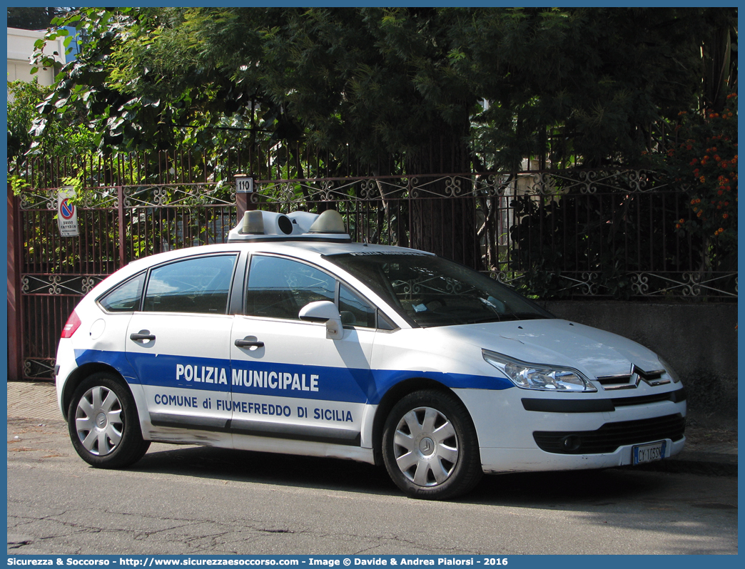 -
Polizia Municipale
Comune di Fiumefreddo di Sicilia
Citroen C4 I serie
Parole chiave: Polizia;Locale;Municipale;Fiumefreddo di Sicilia;Citroen;C4;C 4