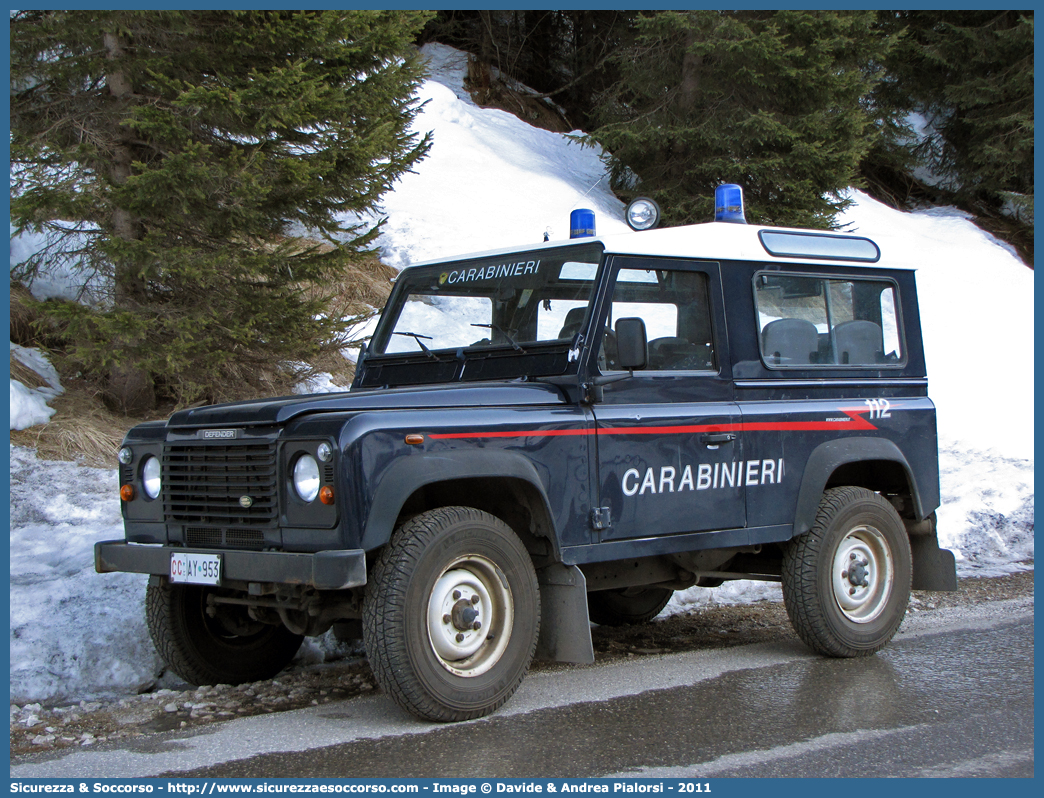 CC AY953
Arma dei Carabinieri
Land Rover Defender 90
Parole chiave: CC;C.C.;Arma;dei;Carabinieri;Land;Rover;Defender;90