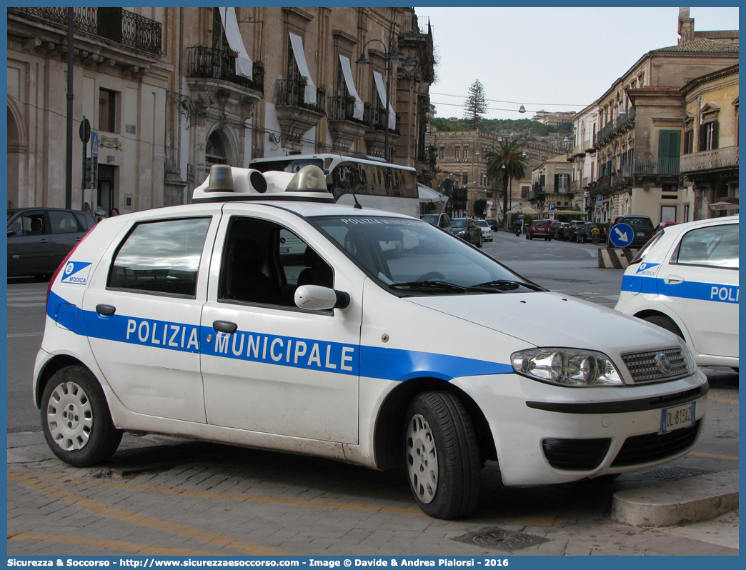 -
Polizia Municipale
Comune di Modica
Fiat Punto III serie restyling
Parole chiave: Polizia;Locale;Municipale;Modica;Fiat;Punto