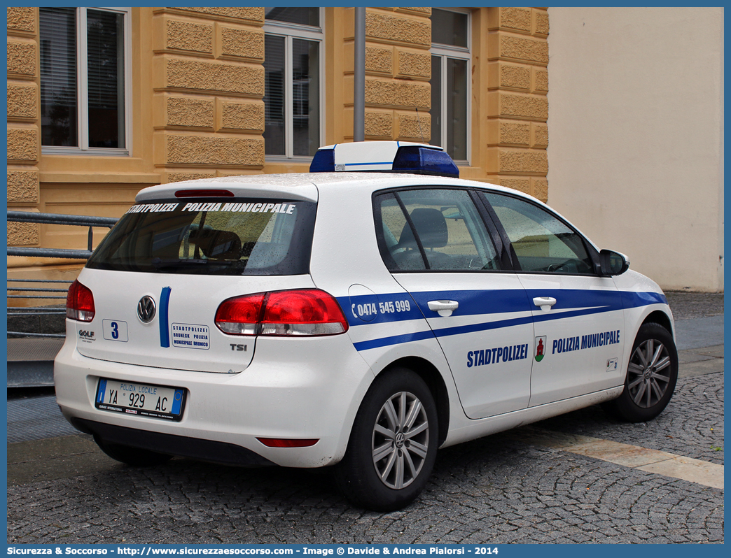 Polizia Locale YA929AC
Polizia Municipale
Comune di Brunico
Volkswagen Golf VI serie
Parole chiave: Polizia;Locale;Municipale;Brunico;Volkswagen;Golf;YA;929;AC