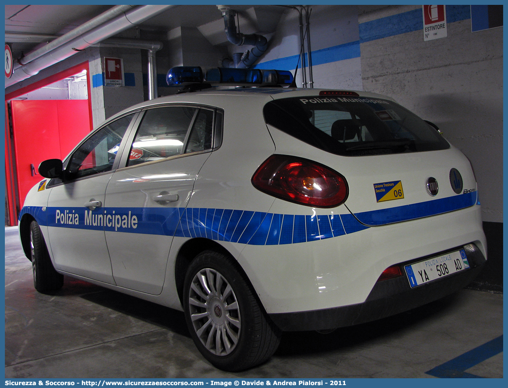 Polizia Locale YA508AD
Polizia Municipale
Unione Comuni Tresinaro Secchia
Fiat Nuova Bravo
Parole chiave: Polizia;Locale;Municipale;Tresinaro Secchia;Casalgrande;Castellarano;Rubiera;Scandiano;Fiat;Nuova Bravo;YA508AD;YA 508 AD