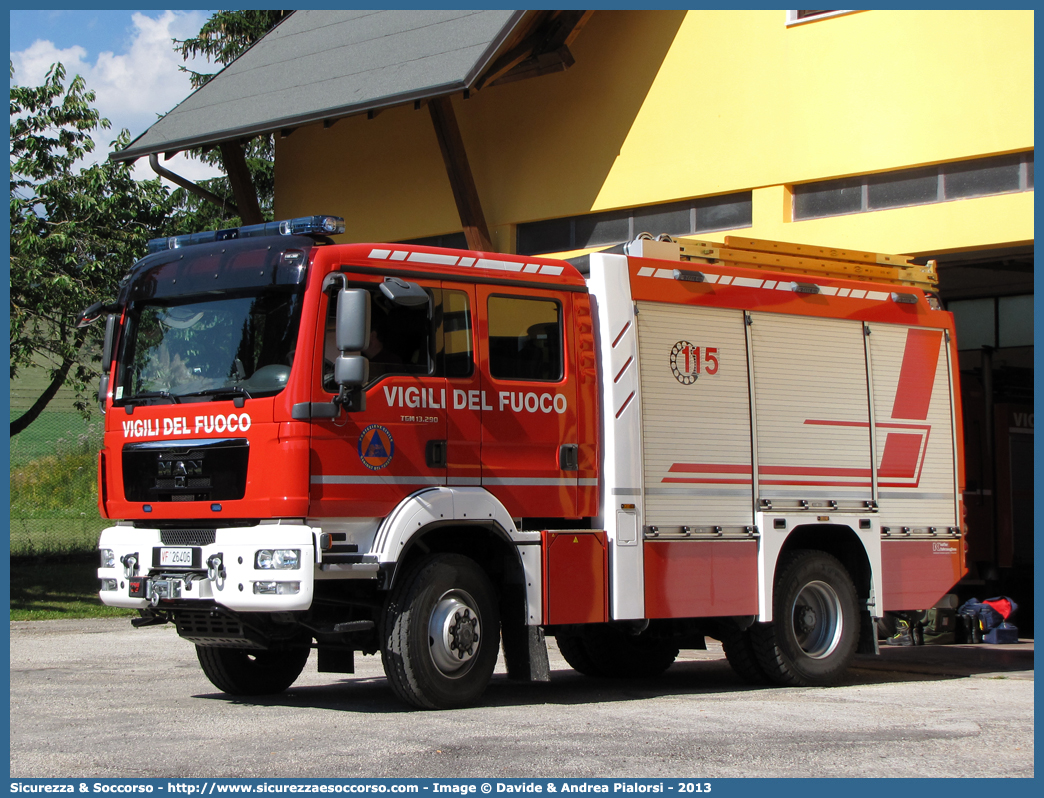 VF 26406
Corpo Nazionale Vigili del Fuoco
Man TGM 13.290
Allestitore Kofler Fahrzeugbau S.n.c.
Parole chiave: VVF;V.V.F.;Corpo;Nazionale;Vigili;del;Fuoco;AutoPompaSerbatoio;APS;A.P.S.;AutoPompa;Man;TGM;13.290