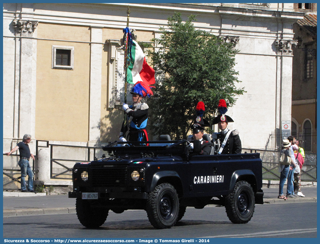 CC AE767
Arma dei Carabinieri
Land Rover Defender 90
Parole chiave: CC;C.C.;Arma;dei;Carabinieri;Land;Rover;Defender;90