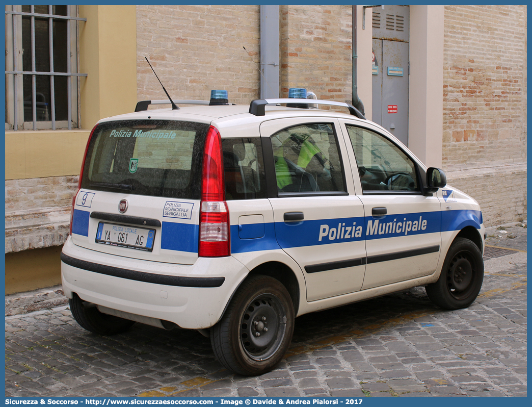 Polizia Locale YA061AG
Polizia Municipale
Comune di Senigallia
Fiat Nuova Panda I serie
Parole chiave: Polizia;Locale;Municipale;Senigallia;Fiat;Nuova Panda;YA061AG;YA 061 AG