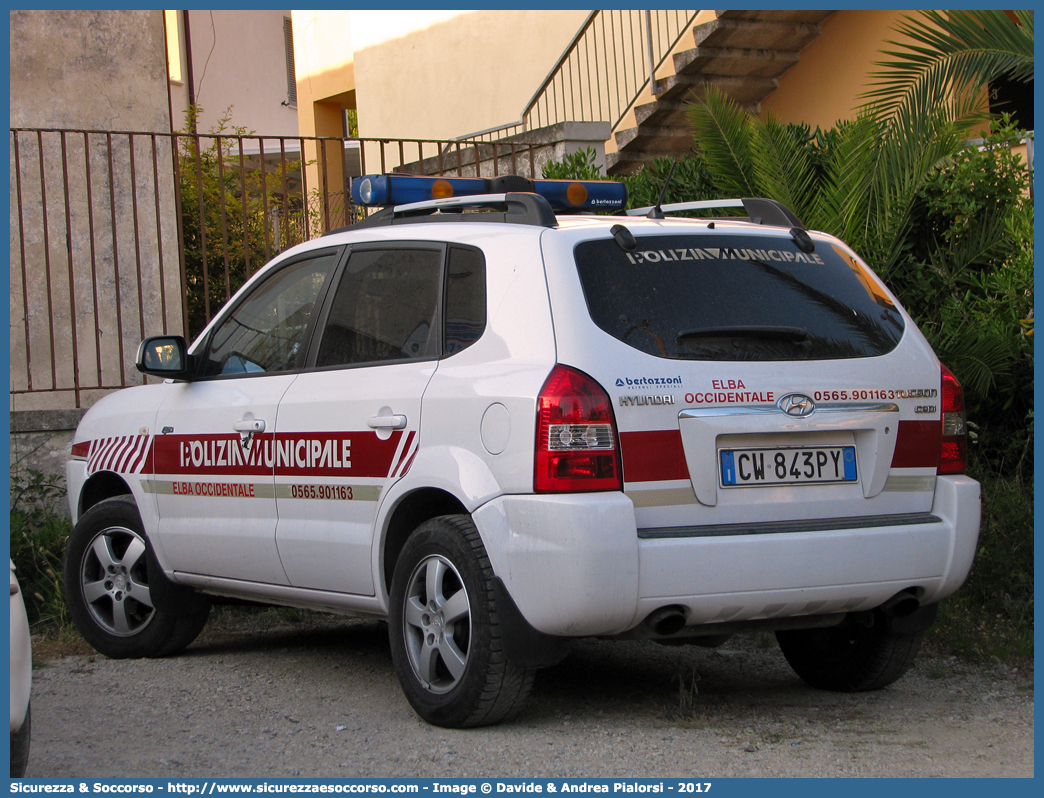 -
Polizia Municipale
Gestione Associata Elba Occidentale
Hyundai Tucson I serie
Allestitore Bertazzoni S.r.l.
Parole chiave: Polizia;Locale;Municipale;Elba;Occidentale;Campo nell Elba;Marciana;Marciana Marina;Hyundai;Tucson;Bertazzoni