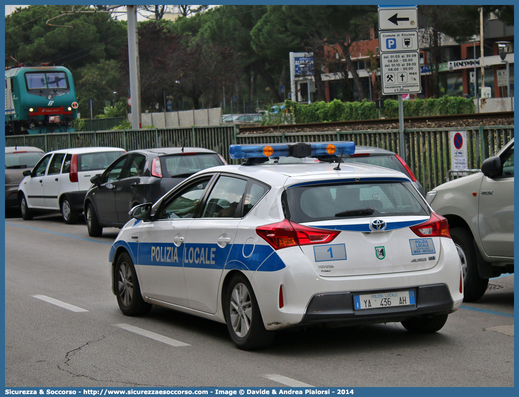 Polizia Locale YA436AH
Polizia Locale
Unione Comuni Misa Nevola
Toyota Auris II serie
Allestitore Ciabilli S.r.l.
Parole chiave: Polizia;Locale;Municipale;Misa Nevola;Corinaldo;Barbara;Castelleone di Suasa;Ostra Vetere;Toyota;Auris;Ciabilli;YA436AH;YA 436 AH