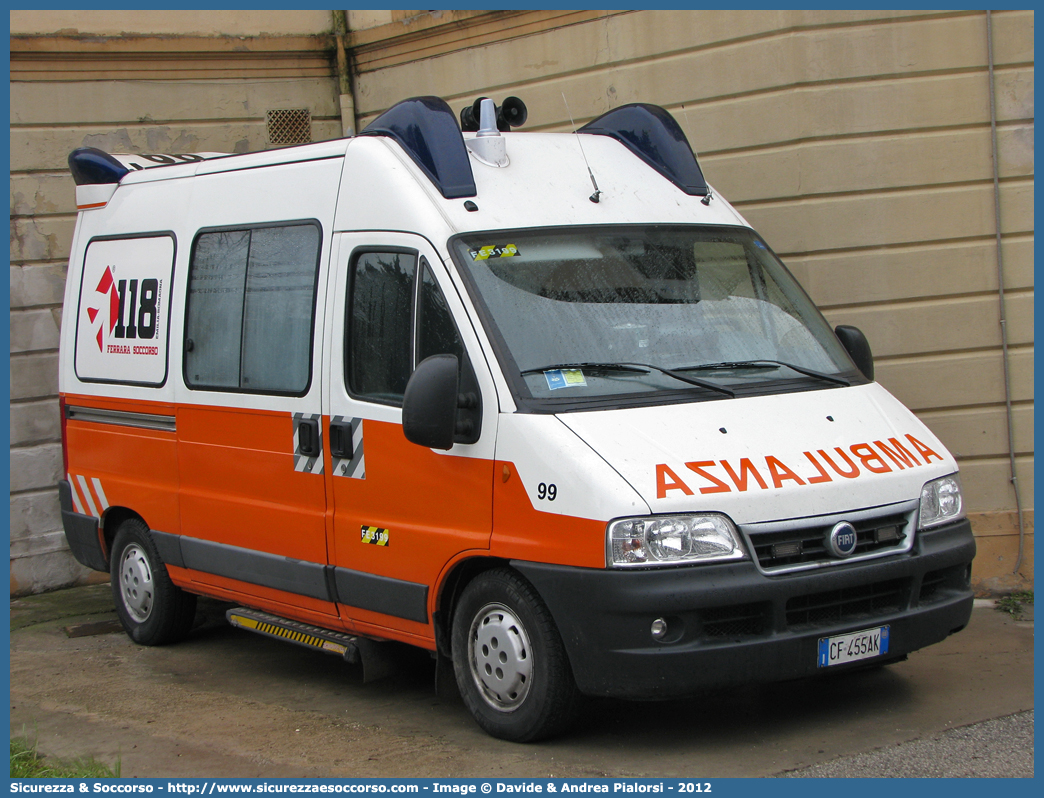 FE 3199
118 Ferrara Soccorso
Fiat Ducato II serie restyling
Allestitore Aricar S.p.A.
(variante)
Parole chiave: 118;Ferrara;Soccorso;Ambulanza;Autoambulanza;Fiat;Ducato;Aricar