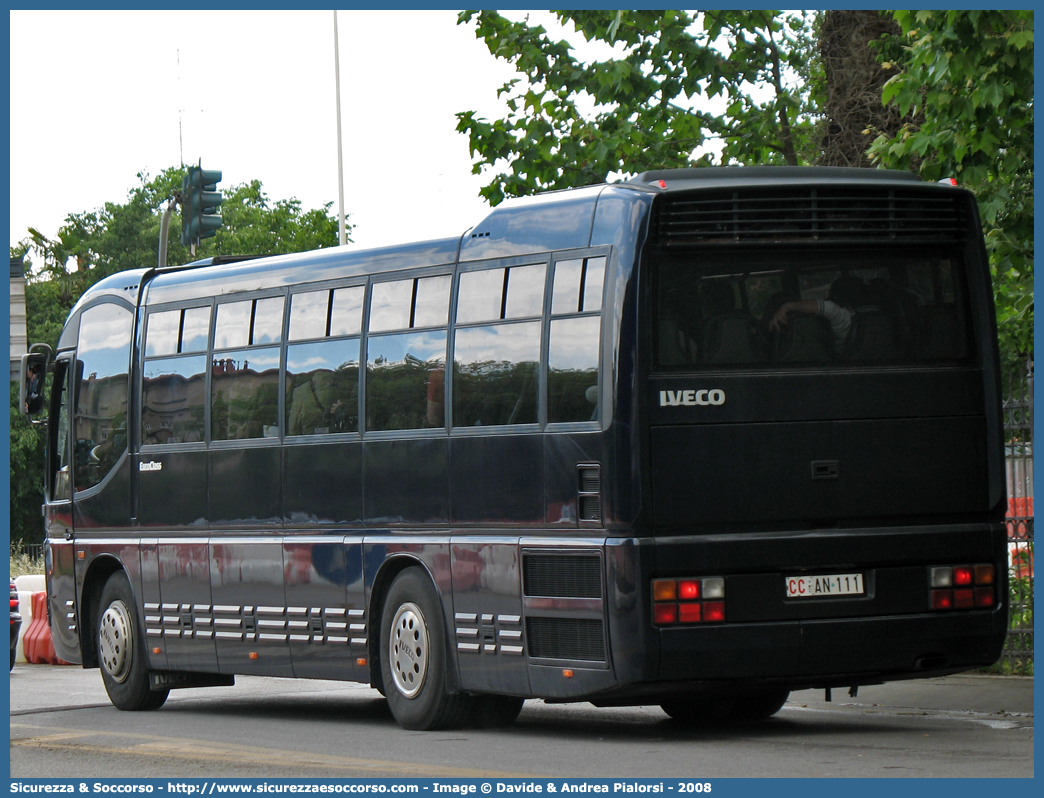 CC AN111
Arma dei Carabinieri
Iveco Orlandi EuroClass
Parole chiave: CC;C.C.;Arma;Carabinieri;Bus;Minibus;Iveco;Orlandi;EuroClass