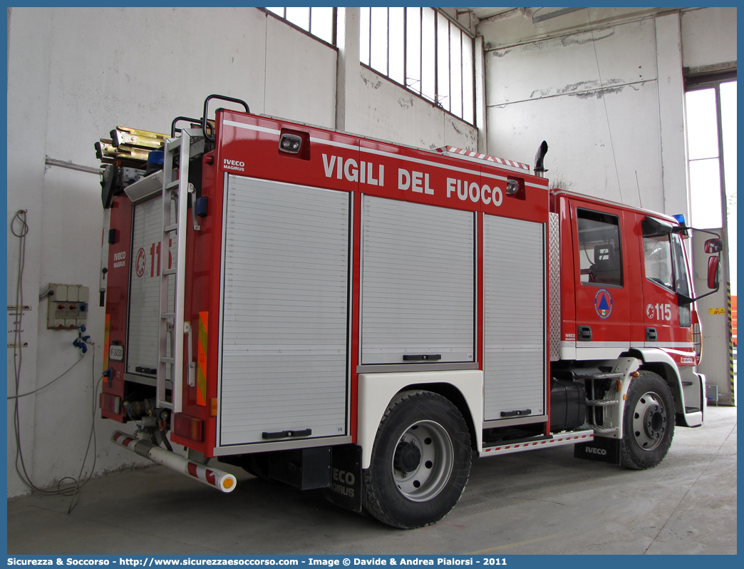 VF 24530
Corpo Nazionale Vigili del Fuoco
Iveco Magirus EuroCargo
120E24 II serie "SuperCity"
Parole chiave: VVF;V.V.F.;Corpo;Nazionale;Vigili;del;Fuoco;AutoPompaSerbatoio;APS;A.P.S.;Iveco;Magirus;EuroCargo;SuperCity;120E24