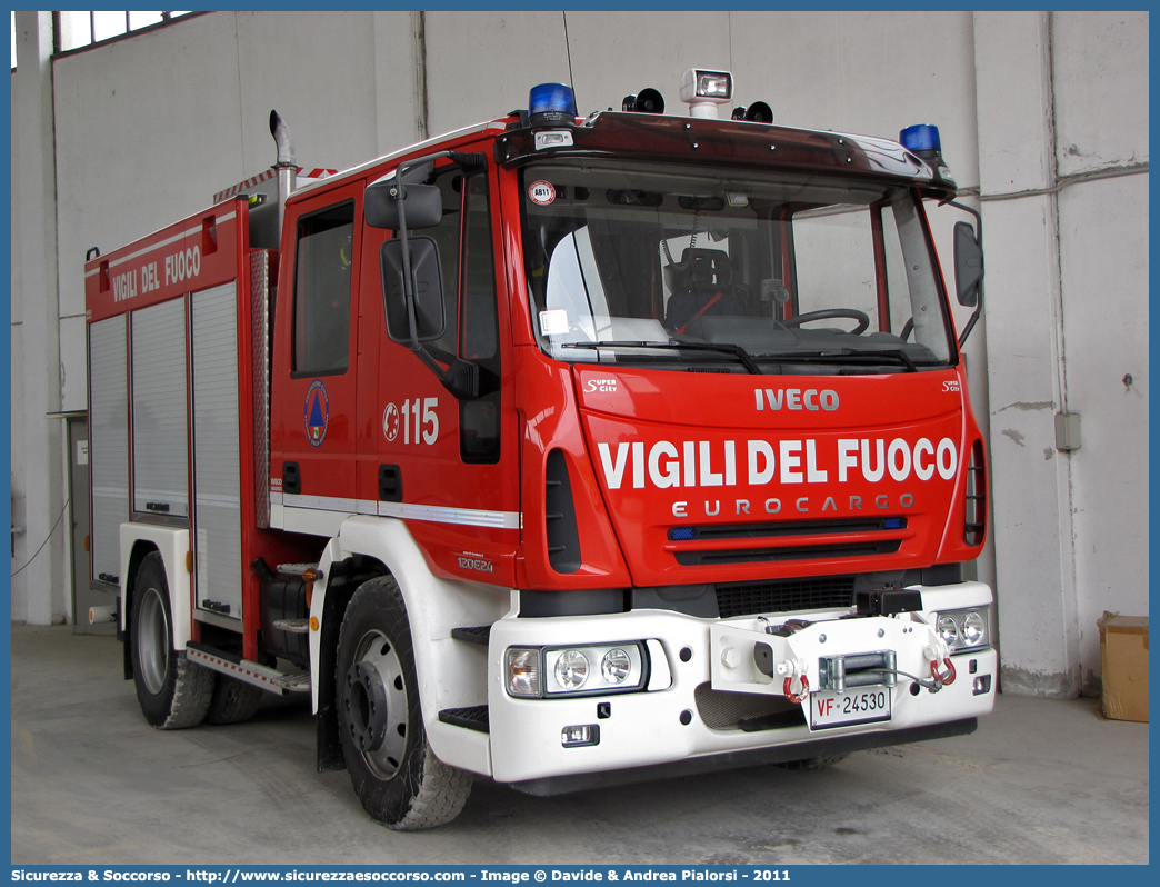 VF 24530
Corpo Nazionale Vigili del Fuoco
Iveco Magirus EuroCargo
120E24 II serie "SuperCity"
Parole chiave: VVF;V.V.F.;Corpo;Nazionale;Vigili;del;Fuoco;AutoPompaSerbatoio;APS;A.P.S.;Iveco;Magirus;EuroCargo;SuperCity;120E24