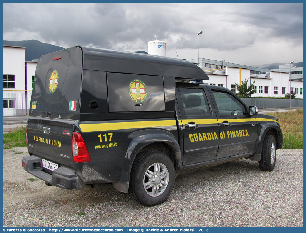 GdiF 466BG
Guardia di Finanza
S.A.G.F.
Isuzu D-Max I serie II restyling
Allestitore Maritan S.r.l.
Si ringrazia il personale per la collaborazione
Parole chiave: GdiF;G.D.F.;GDF;Guardia di Finanza;S.A.G.F.;SAGF;Soccorso Alpino;Isuzu;D-Max;D - Max;Alberto Maritan;466BG;466