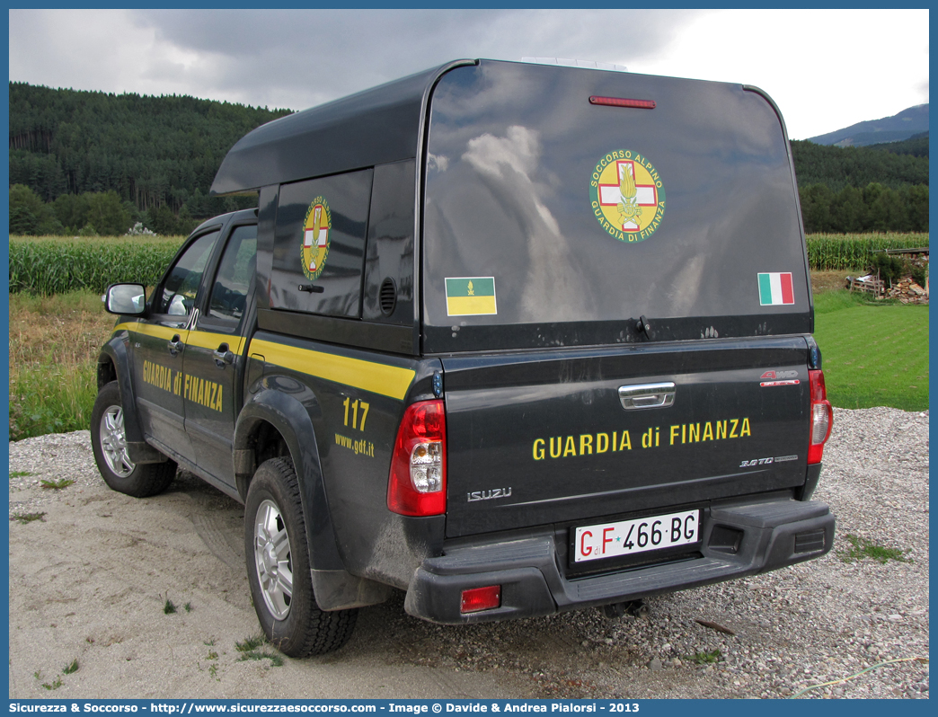 GdiF 466BG
Guardia di Finanza
S.A.G.F.
Isuzu D-Max I serie II restyling
Allestitore Maritan S.r.l.
Si ringrazia il personale per la collaborazione
Parole chiave: GdiF;G.D.F.;GDF;Guardia di Finanza;S.A.G.F.;SAGF;Soccorso Alpino;Isuzu;D-Max;D - Max;Alberto Maritan;466BG;466