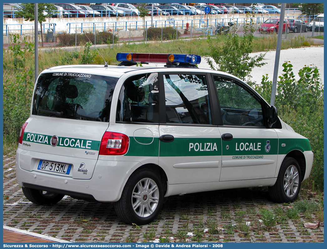 -
Polizia Locale
Comune di Truccazzano
Fiat Multipla II serie
Allestitore Focaccia Group S.r.l.
Parole chiave: Polizia;Locale;Municipale;Truccazzano;Fiat;Multipla;Focaccia