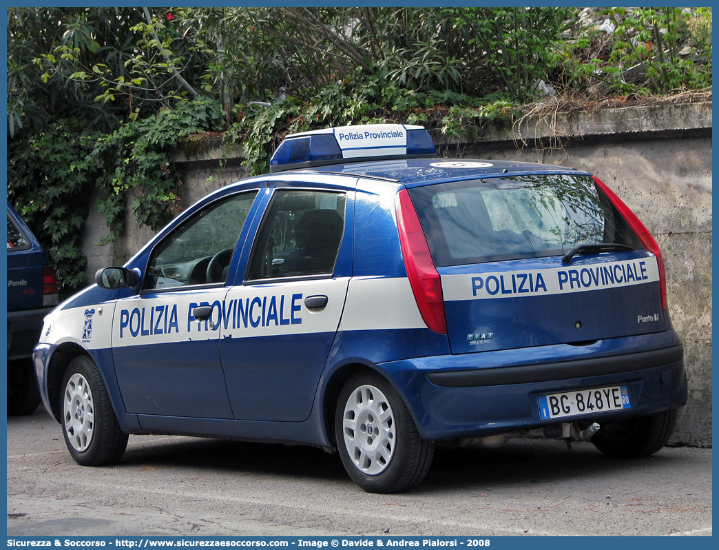 -
Polizia Provinciale
Provincia di Rovigo
Fiat Punto II serie
Parole chiave: Polizia;Locale;Provinciale;Rovigo;Fiat;Punto