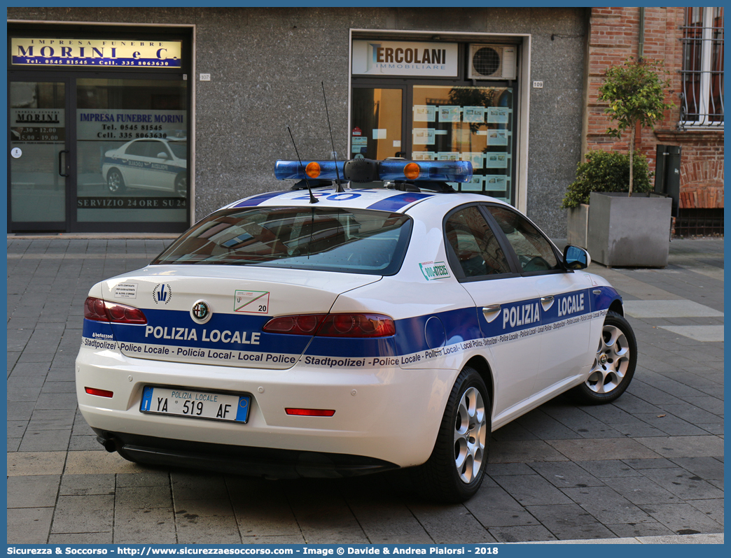 Polizia Locale YA519AF
Polizia Locale
Unione Comuni della Bassa Romagna
Alfa Romeo 159
Allestitore Bertazzoni S.r.l.
Parole chiave: Polizia;Locale;Municipale;Bassa Romagna;Alfonsine;Bagnacavallo;Bagnara di Romagna;Conselice;Cotignola;Fusignano;Lugo;Massa Lombarda;Sant&#039;Agata sul Santerno;Sant Agata sul Santerno;Alfa Romeo;159;Bertazzoni;YA519AF;YA 519 AF