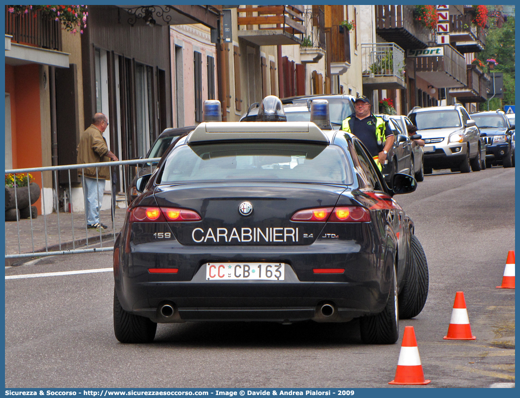 CC CB163
Arma dei Carabinieri
Alfa Romeo 159
con sistema "Falco"
Parole chiave: CC;C.C.;Arma;dei;Carabinieri;Alfa;Romeo;159;Radiomobile;Falco;CB163