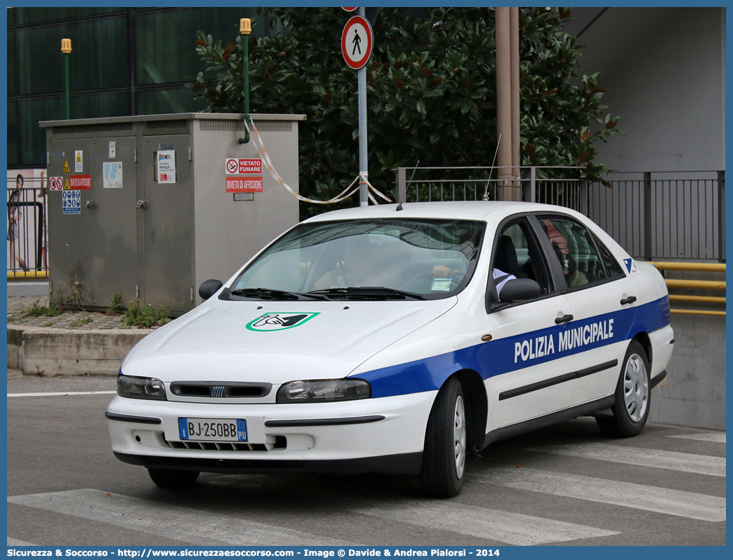 -
Polizia Municipale
Comune di Pesaro
Fiat Marea
Parole chiave: Polizia;Locale;Municipale;Pesaro;Fiat;Marea