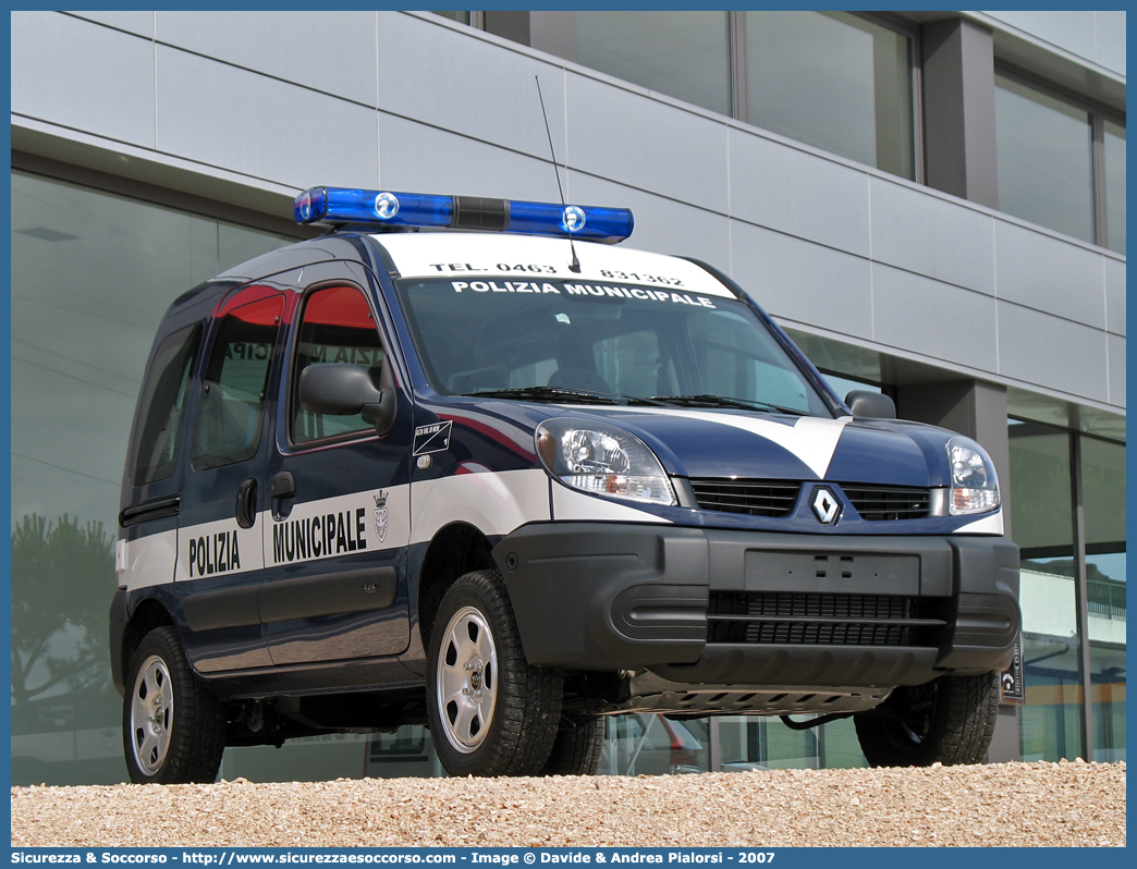 -
Polizia Municipale
Corpo Intercomunale Alta Val di Non
Renault Kangoo 4x4 II serie
Allestitore Focaccia Group S.r.l.
Parole chiave: Polizia;Locale;Municipale;Alta Val di Non;Brez;Cagnò;Cagno;Castelfondo;Cavareno;Cis;Cloz;Dambel;Don;Fondo;Revò;Revo;Romallo;Sarnonico;Renault;Kangoo;4x4;4 x 4;Focaccia