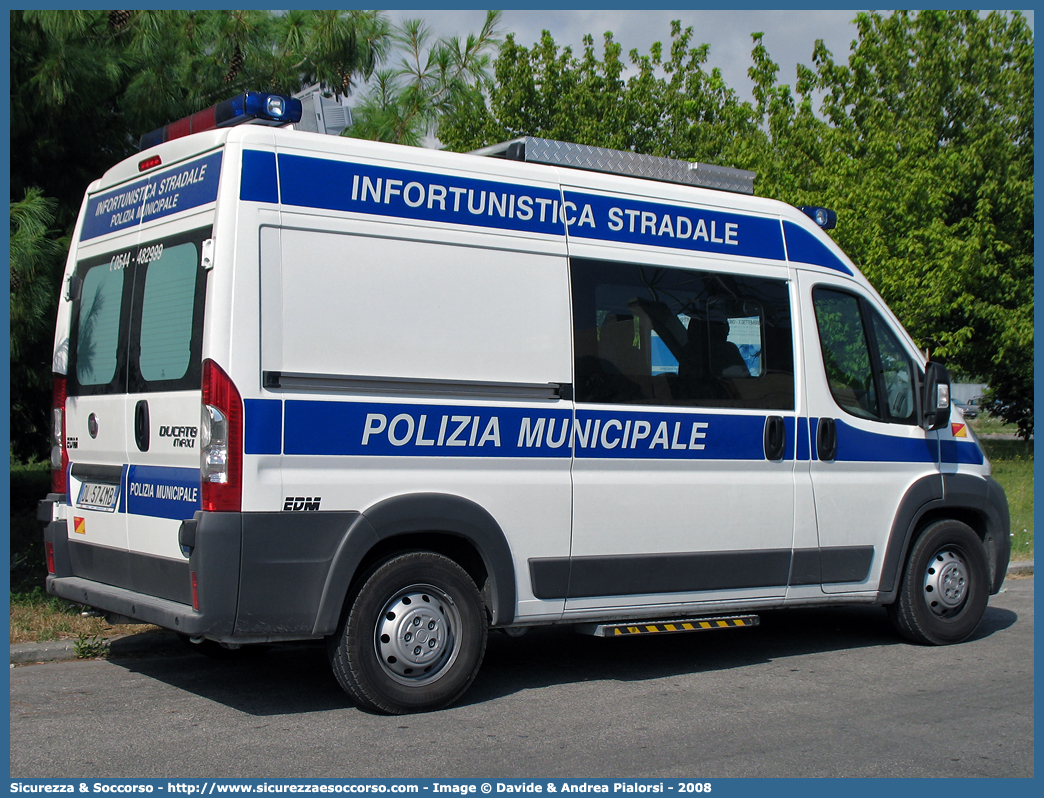 -
Polizia Municipale
Comune di Ravenna
Fiat Ducato III serie
Allestitore EDM S.r.l.
Parole chiave: Polizia;Locale;Municipale;Ravenna;Fiat;Ducato;X250;EDM;E.D.M.