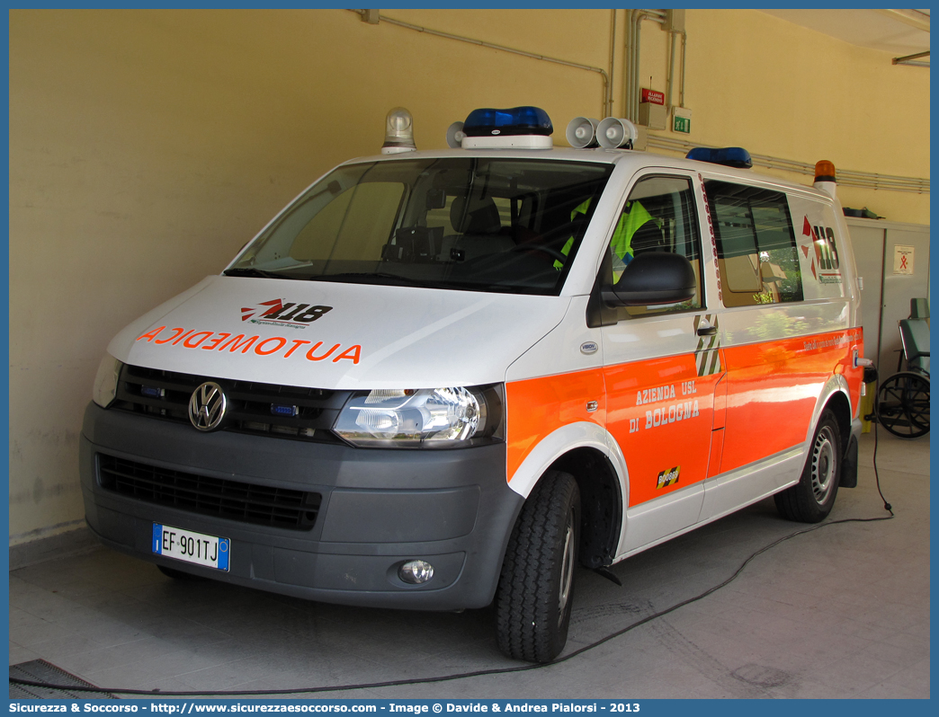 BO 0869
118 Bologna Soccorso
Volkswagen Transporter T5 restyling
Allestitore Vision S.r.l.
Parole chiave: 118;Bologna;Soccorso;Automedica;Automedicalizzata;Auto Medica;Auto Medicalizzata;Volkswagen;Transporter;T5;Vision