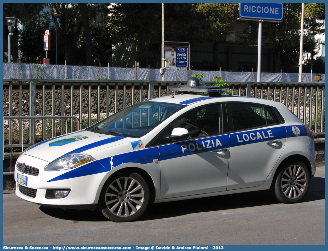 Polizia Locale YA001AA
Polizia Locale
Comune di Martinsicuro
Fiat Nuova Bravo
Parole chiave: Polizia;Locale;Municipale;Martinsicuro;Fiat;Nuova Bravo;YA001AA;YA 001 AA