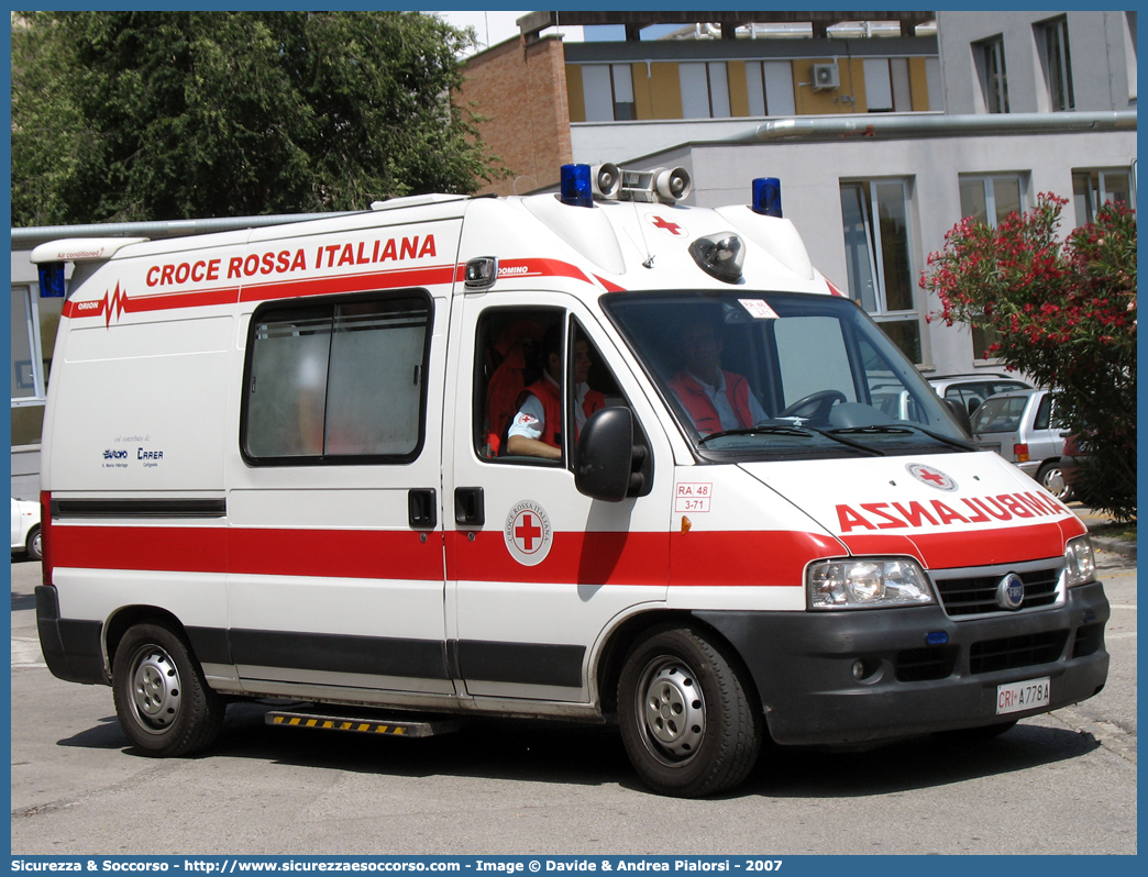 CRI A778A
Croce Rossa Italiana
Lugo
Fiat Ducato II serie restyling
Allestitore Orion S.r.l.
Parole chiave: Croce;Rossa;Italiana;CRI;C.R.I.;Ambulanza;Fiat;Ducato;Orion;Lugo