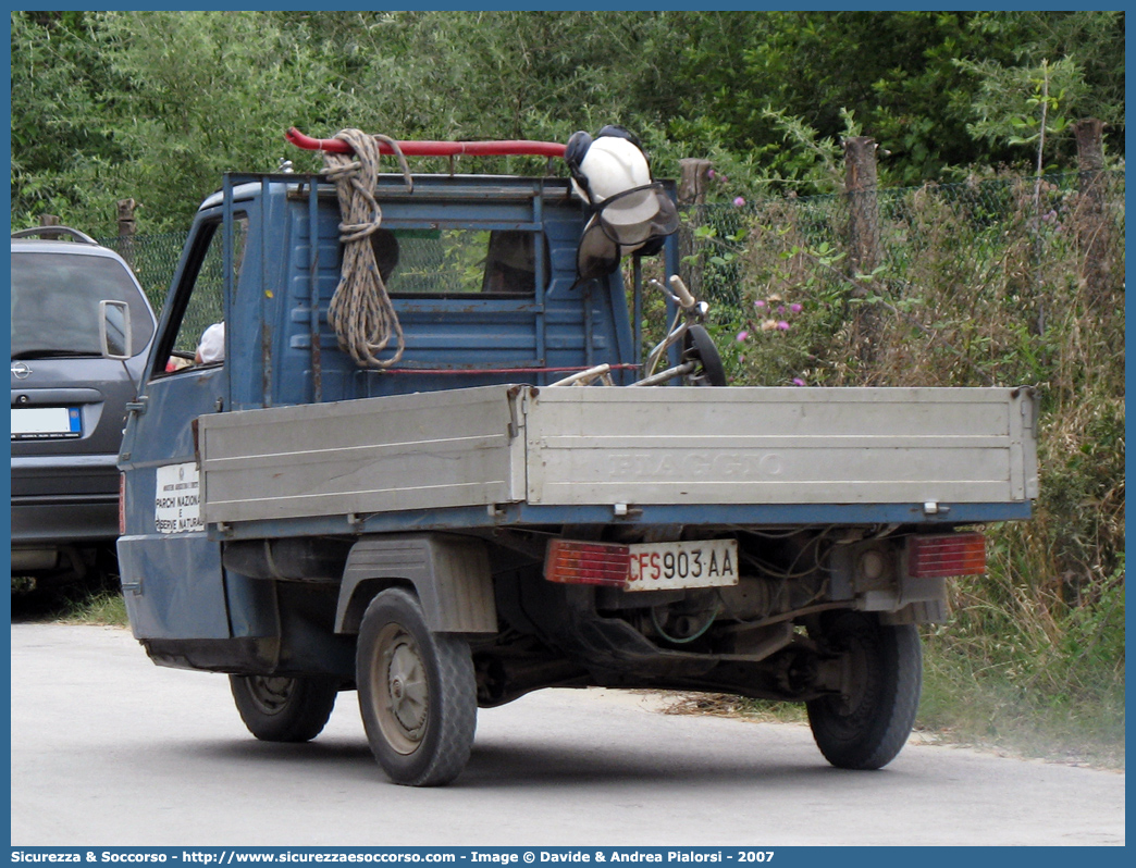 CFS 903 AA
Corpo Forestale dello Stato
Piaggio Ape 50
Parole chiave: Corpo;Forestale;Stato;Corpo Forestale dello Stato;CFS;C.F.S.;Piaggio;Ape 50;903AA;903 AA