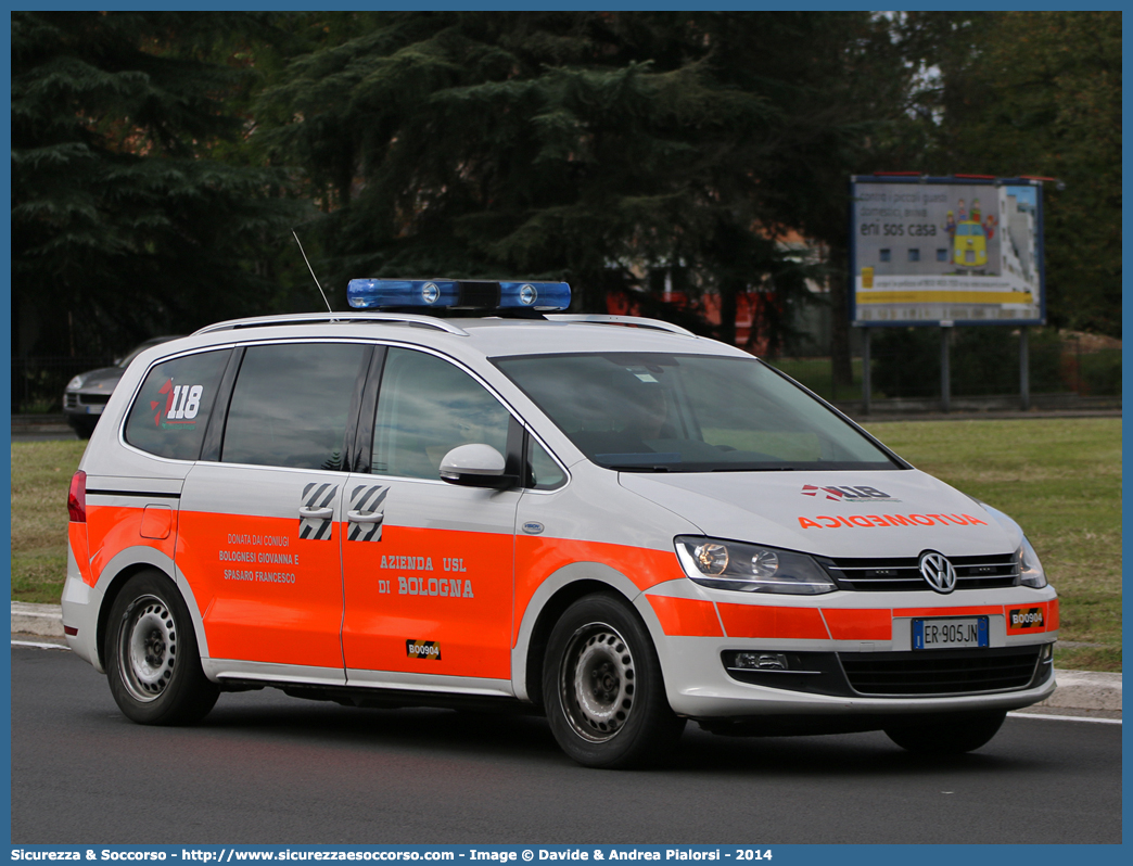 BO 0904
118 Bologna Soccorso
Volkswagen Sharan IV serie
Allestitore Vision S.r.l.
Parole chiave: 118;Bologna;Soccorso;Automedica;Automedicalizzata;Auto Medica;Auto Medicalizzata;Volkswagen;Sharan;Vision