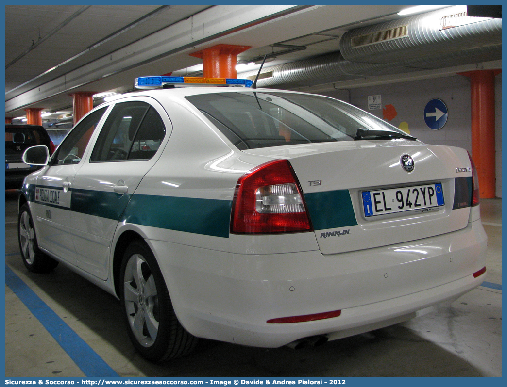 14
Polizia Locale
Comune di Rivoli
Skoda Octavia III serie
Parole chiave: PM;P.M.;PL;P.L.;Polizia;Municipale;Locale;Rivoli;Skoda;Octavia