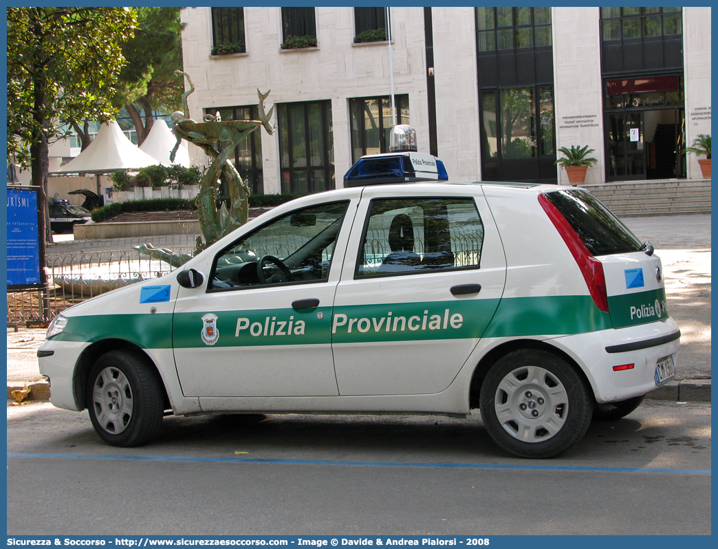 -
Polizia Provinciale
Provincia di Rimini
Fiat Punto III serie
Allestitore Focaccia Group S.r.l.
Parole chiave: Polizia;Locale;Provinciale;Rimini;Fiat;Punto;Focaccia