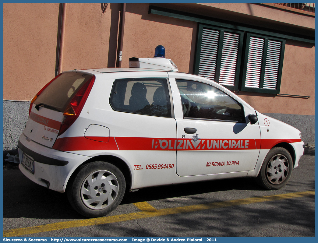 -
Polizia Municipale
Comune di Marciana Marina
Fiat Punto II serie
Parole chiave: Polizia;Locale;Municipale;Marciana Marina;Fiat;Punto