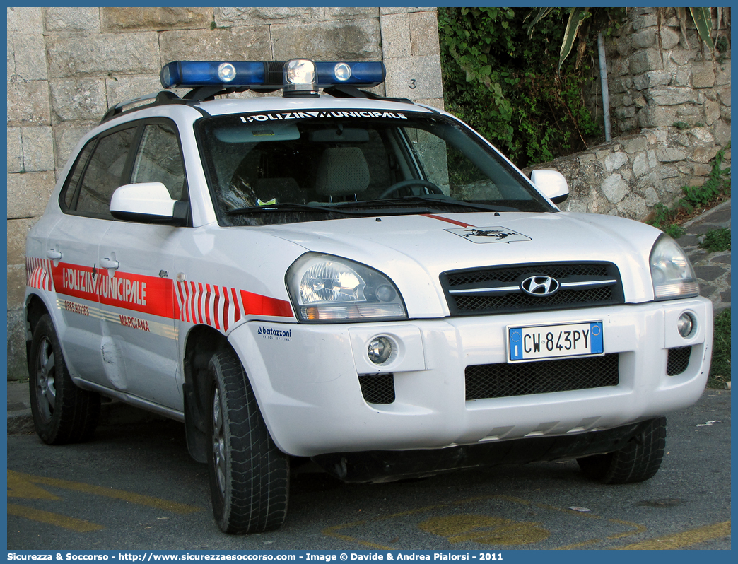 -
Polizia Municipale
Comune di Marciana
Hyundai Tucson I serie
Allestitore Bertazzoni S.r.l.
Parole chiave: Polizia;Locale;Municipale;Marciana;Hyundai;Tucson;Bertazzoni