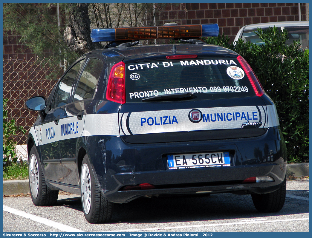 -
Polizia Municipale
Comune di Manduria
Fiat Grande Punto
Parole chiave: Polizia;Locale;Municipale;Manduria;Fiat;Grande Punto