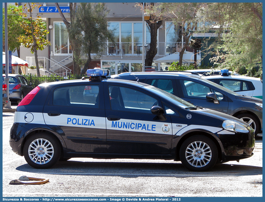 -
Polizia Municipale
Comune di Manduria
Fiat Grande Punto
Parole chiave: Polizia;Locale;Municipale;Manduria;Fiat;Grande Punto