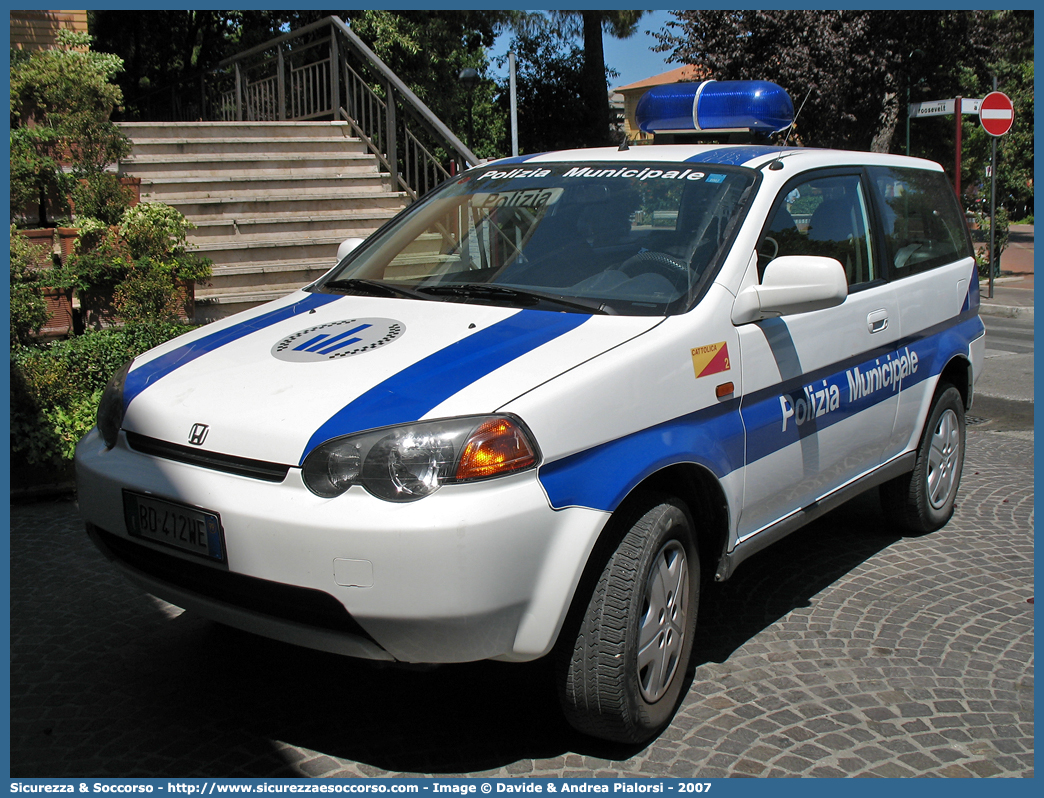 -
Polizia Municipale
Comune di Cattolica
Honda HR-V I serie
Parole chiave: Polizia;Locale;Municipale;Cattolica;Honda;HRV;HR-V;H-RV