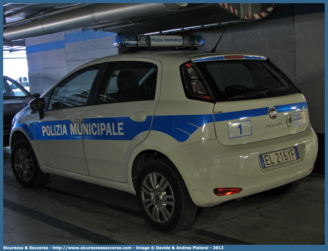 -
Polizia Municipale
Comune di Mondolfo
Fiat Punto IV serie
Allestitore Ciabilli S.r.l.
Parole chiave: Polizia;Locale;Municipale;Mondolfo;Fiat;Punto;Ciabilli