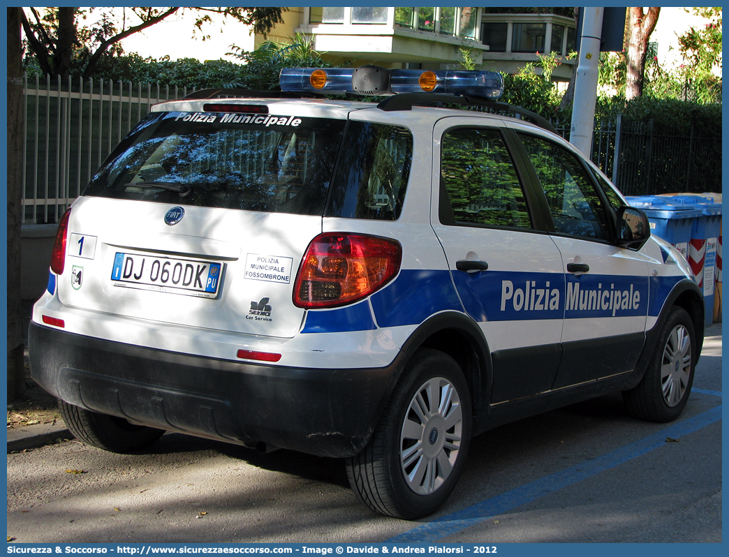 -
Polizia Municipale
Comune di Fossombrone
Fiat Sedici I serie
Allestitore Ciabilli S.r.l.
Parole chiave: Polizia;Locale;Municipale;Fossombrone;Fiat;Sedici;Ciabilli