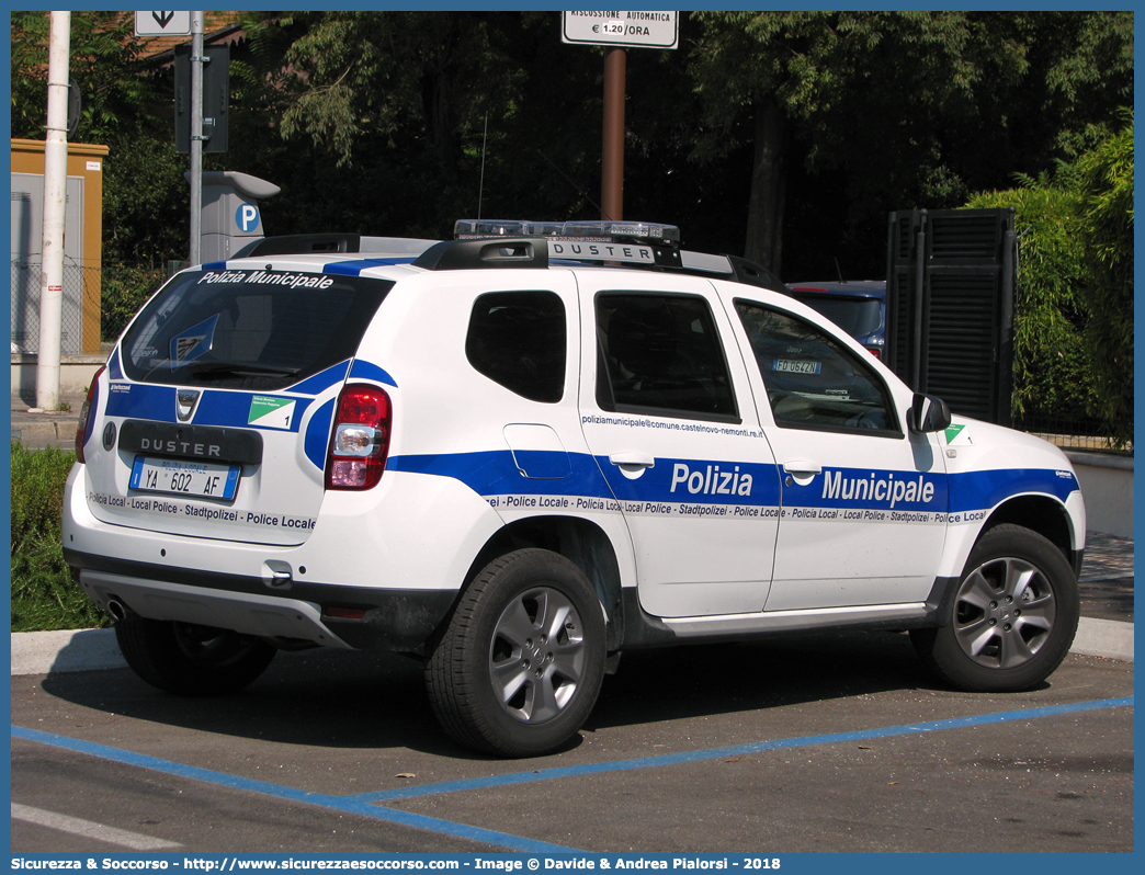 Polizia Locale YA602AF
Polizia Municipale
Unione Montana Appennino Reggiano
Dacia Duster I serie restyling
Allestitore Bertazzoni S.r.l.
Parole chiave: Polizia;Locale;Municipale;Appennino Reggiano;Castelnovo ne’ Monti;Castelnovo ne Monti;Carpineti;Casina;Toano;Vetto;Ventasso;Villa Minozzo;Dacia;Duster;Bertazzoni;YA602AF;YA 602 AF