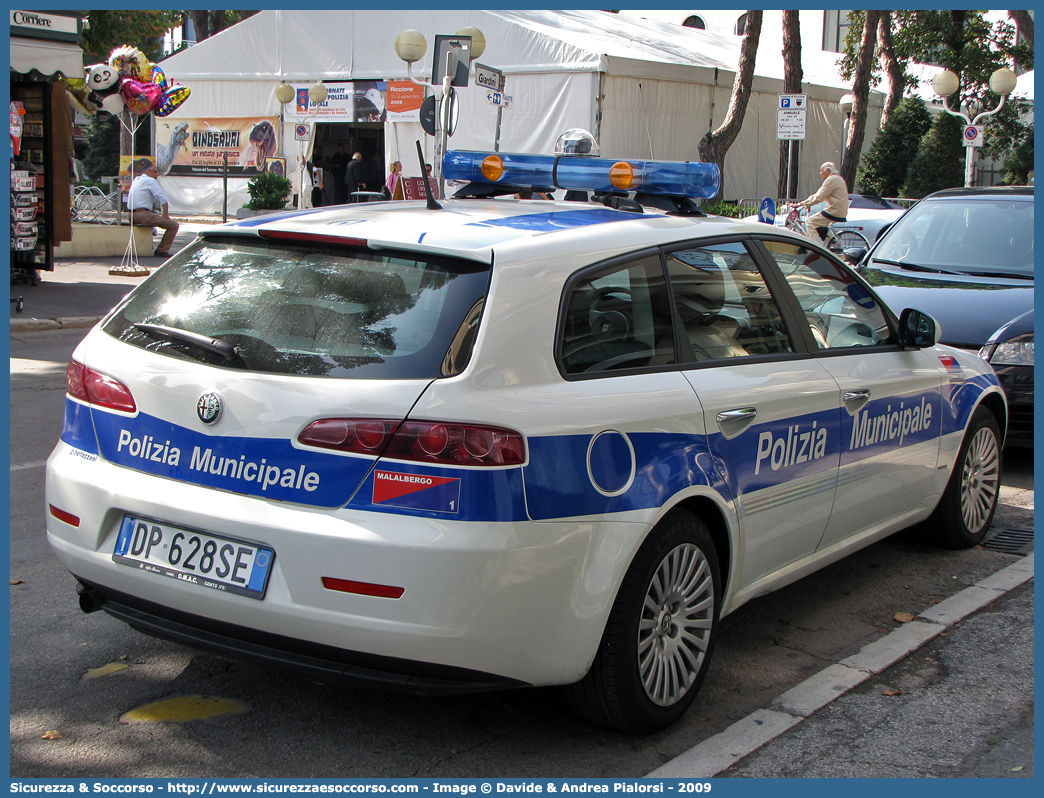 -
Polizia Municipale
Comune di Malalbergo
Alfa Romeo 159 Sportwagon
Allestitore Bertazzoni S.r.l.
Parole chiave: Polizia;Locale;Municipale;Malalbergo;Alfa Romeo;159;Sportwagon;Sport;Wagon;Station;SW;S.W.;Bertazzoni