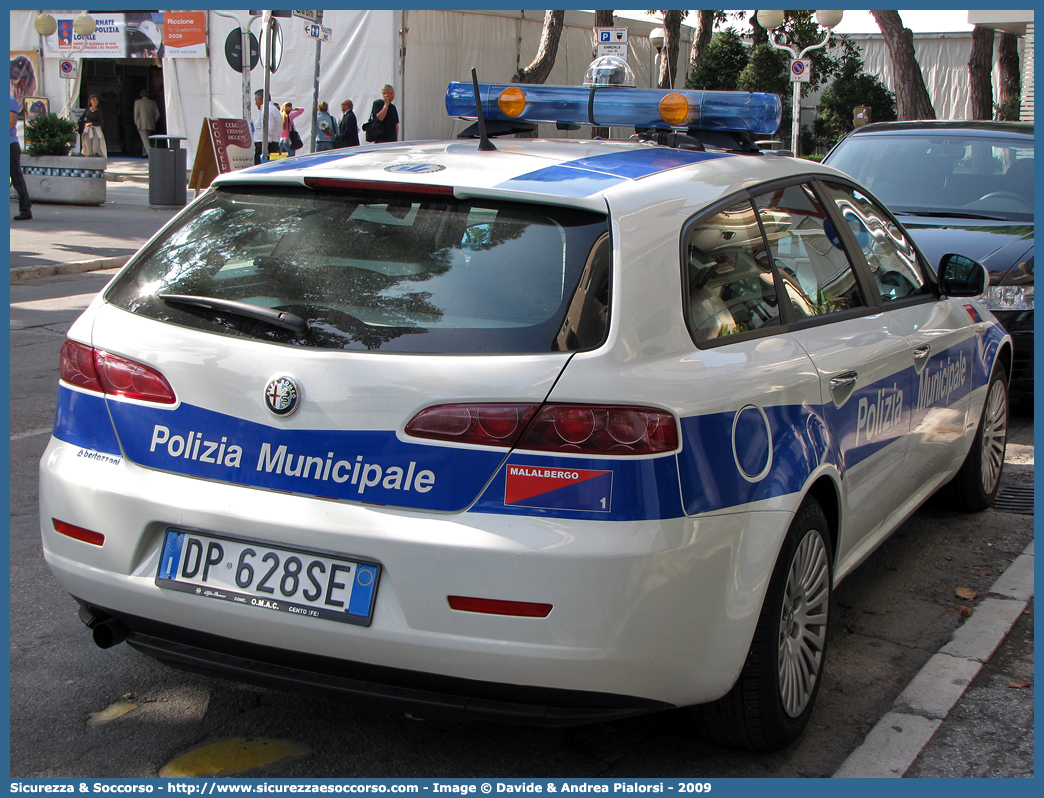 -
Polizia Municipale
Comune di Malalbergo
Alfa Romeo 159 Sportwagon
Allestitore Bertazzoni S.r.l.
Parole chiave: Polizia;Locale;Municipale;Malalbergo;Alfa Romeo;159;Sportwagon;Sport;Wagon;Station;SW;S.W.;Bertazzoni