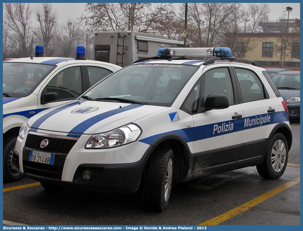 Polizia Locale YA214AB
Polizia Municipale
Comune di Zola Predosa
Fiat Sedici I serie
Allestitore Focaccia Group S.r.l.
Parole chiave: Polizia;Locale;Municipale;Zola Predosa;Fiat;Sedici;Focaccia;YA214AB;YA 214 AB