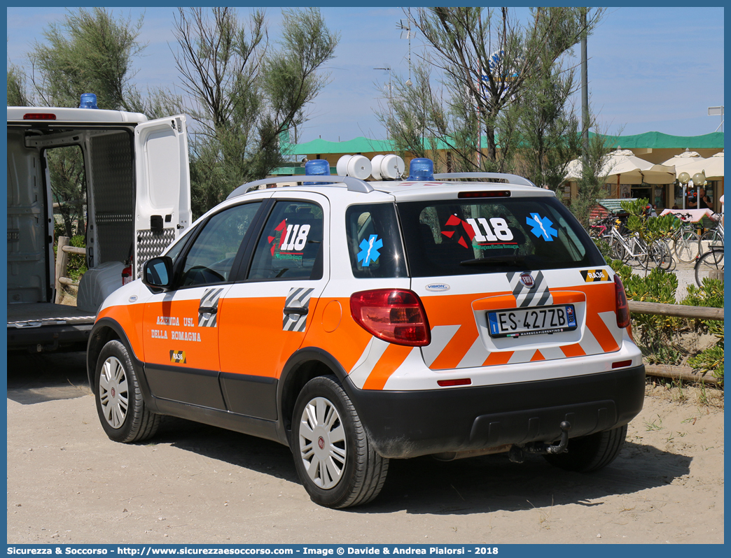 RA 36
118 Romagna Soccorso
Ambito Territoriale di Ravenna
Fiat Sedici II serie
Allestitore Vision S.r.l.
Parole chiave: 118;Romagna;Ravenna;Soccorso;Fiat;Sedici;Vision