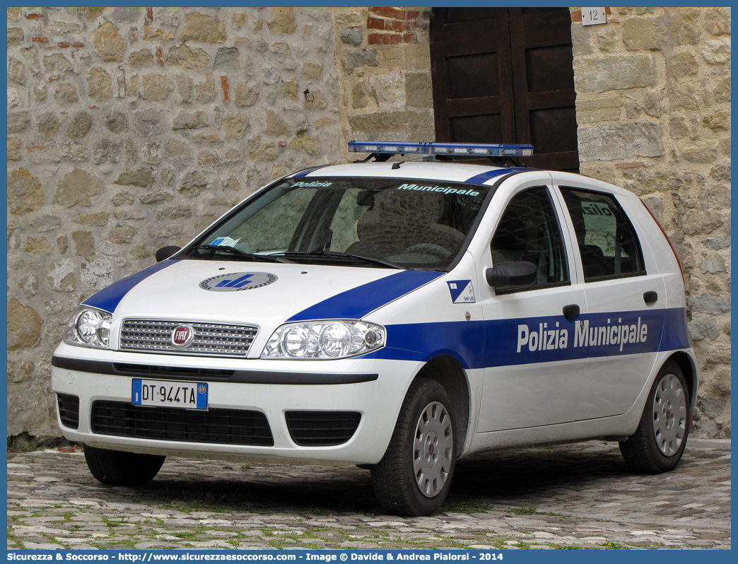 -
Polizia Municipale
Comune di San Leo
Fiat Punto III serie restyling
Parole chiave: Polizia;Locale;Municipale;San Leo;Fiat;Punto