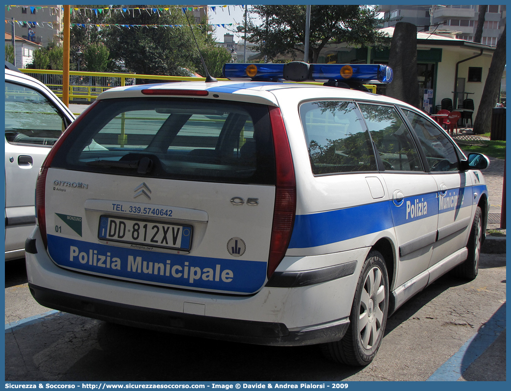 -
Polizia Municipale
Comune di Monzuno
Citroen C5 Break I serie restyling
Allestitore Ciabilli S.r.l.
Parole chiave: Polizia;Locale;Municipale;Monzuno;Citroen;C5;C 5;Break;Station;Wagon;Ciabilli