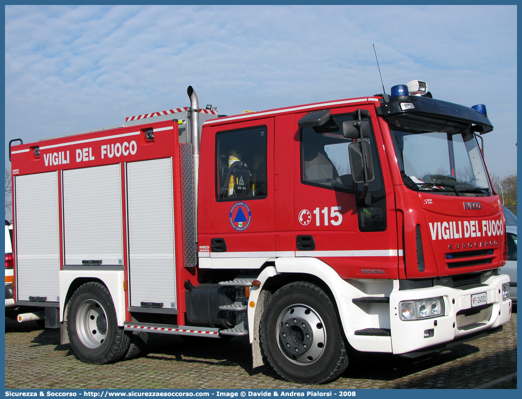 VF 24532
Corpo Nazionale Vigili del Fuoco
Iveco Magirus EuroCargo
120E24 II serie "SuperCity"
Parole chiave: VVF;V.V.F.;Corpo;Nazionale;Vigili;del;Fuoco;AutoPompaSerbatoio;APS;A.P.S.;Iveco;Magirus;EuroCargo;SuperCity;120E24